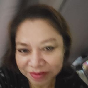 Meet your Posher, Estrella